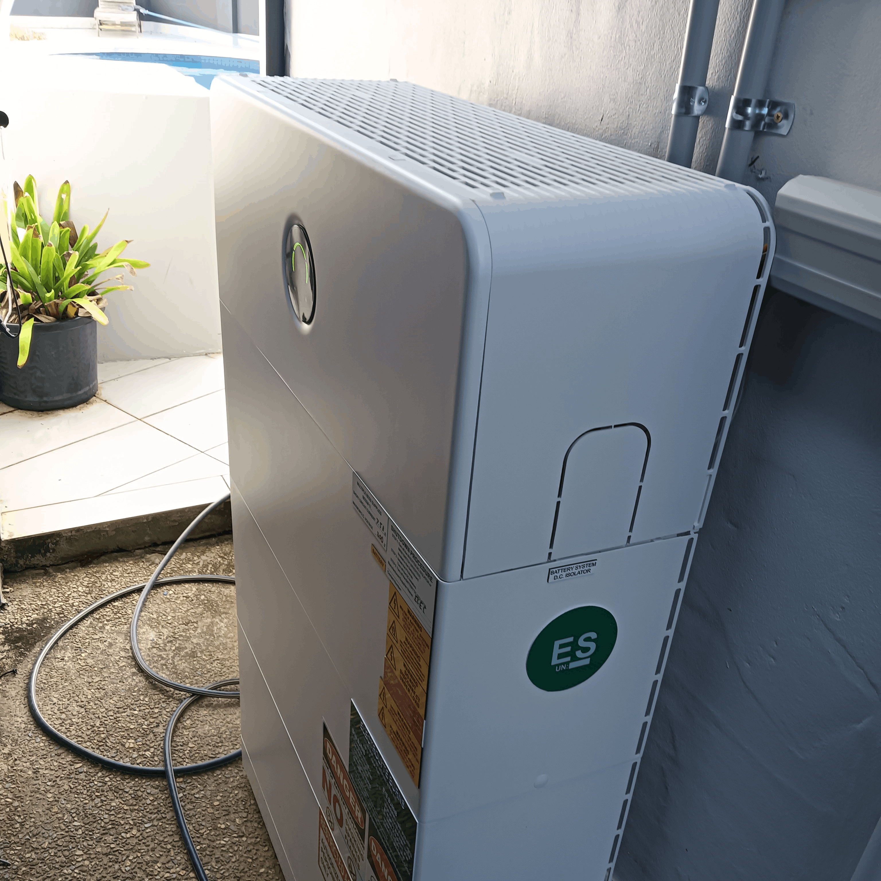 Solar battery and inverter service Gold Coast & Tweed